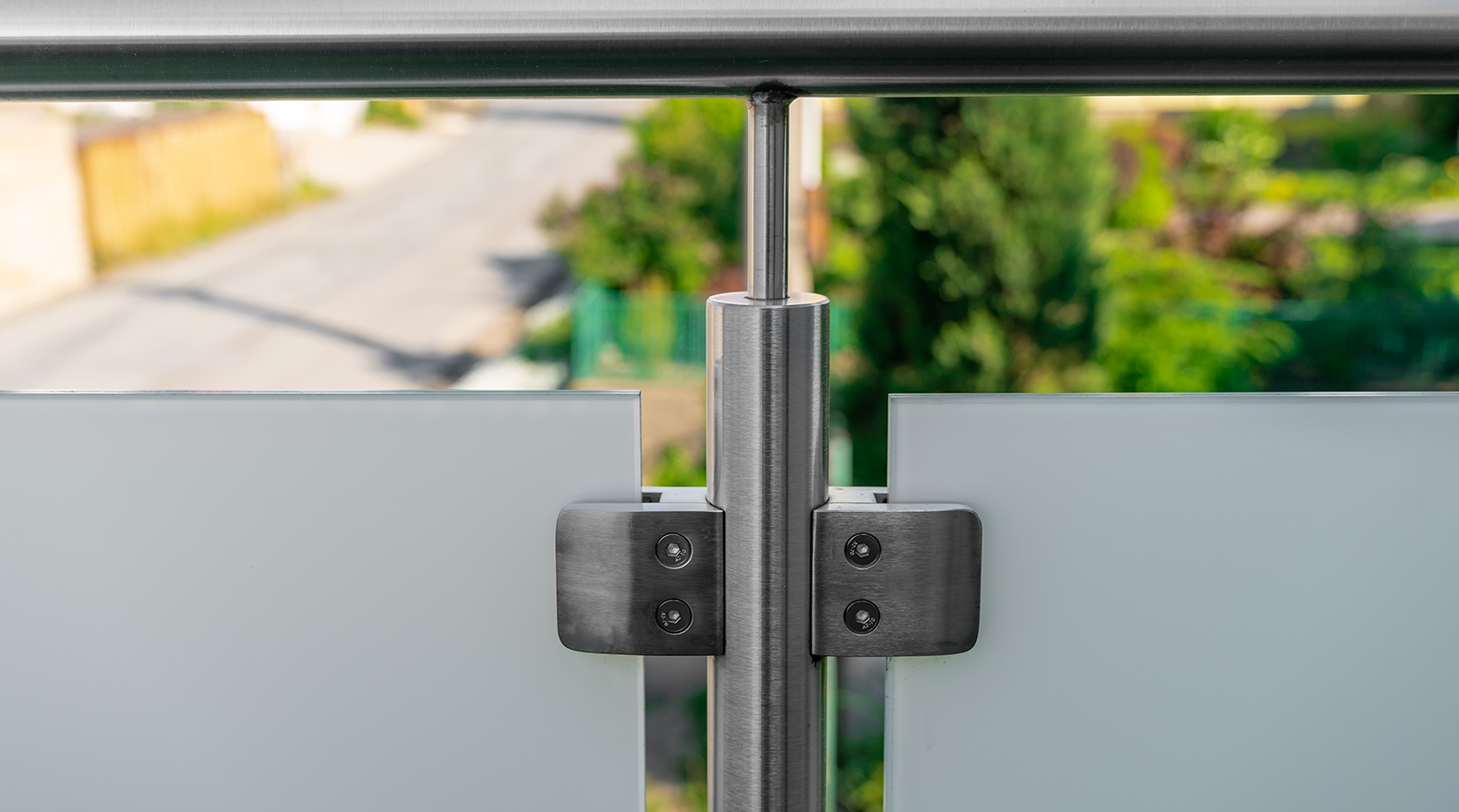 <h2><span style="font-size:20px;"><span style="line-height:1;"><strong>Стеклянный зажим</strong></span></span></h2> 