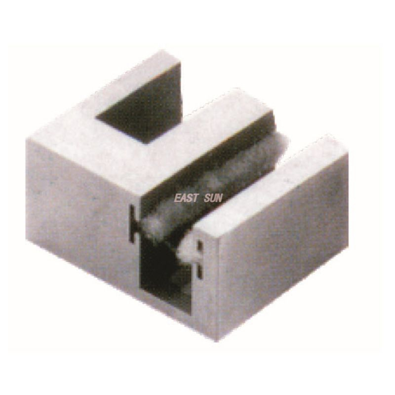 Напольная направляющая SK-037