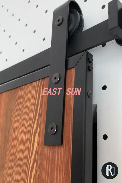 Классический комплект оборудования для раздвижных дверей сарая американского типа из углеродистой стали